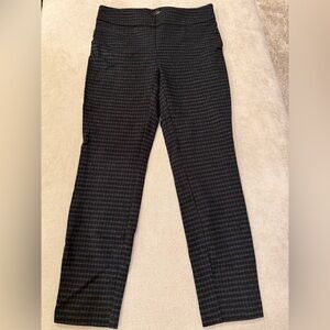Dalia Black and Gray Patterned Pants